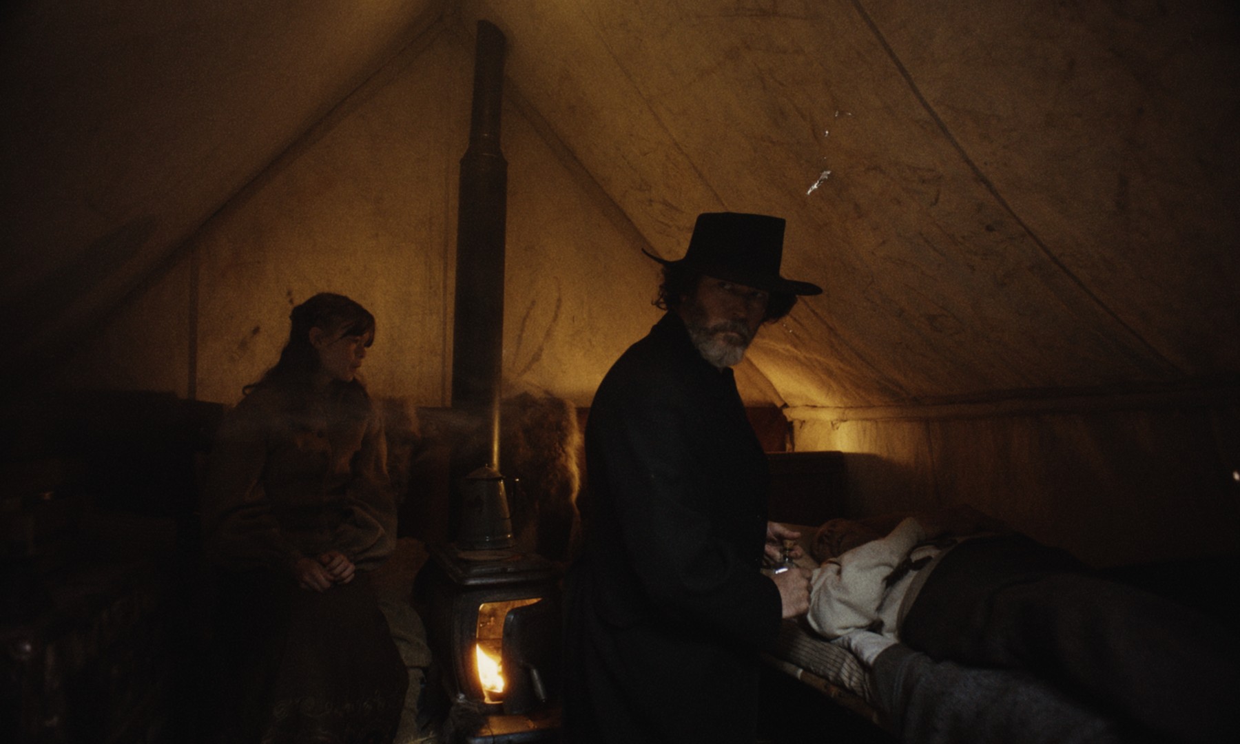 Dr. Randall & Sons’ Traveling Medicine Show — film still 2